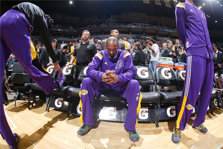 官方：巴萨外租小将福特的一条龙破门当选西甲12月最佳进球