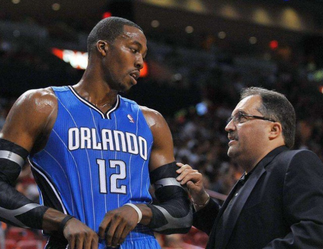 东契奇也是个彻彻底底的詹密，从刚进联盟就亮明了身份，如今和偶像同队…