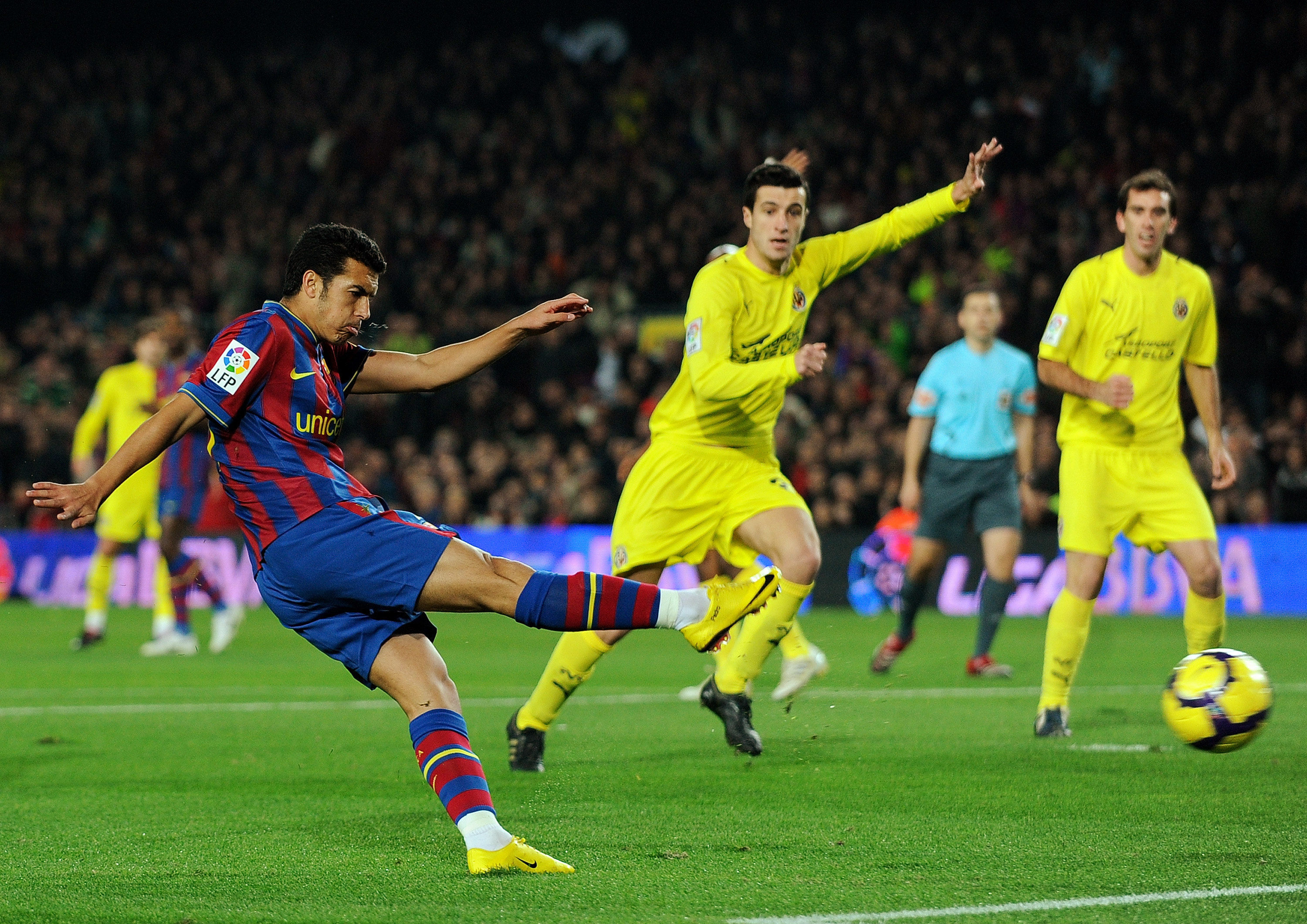 西甲综合：皇马不敌贝蒂斯 马竞暂登榜首