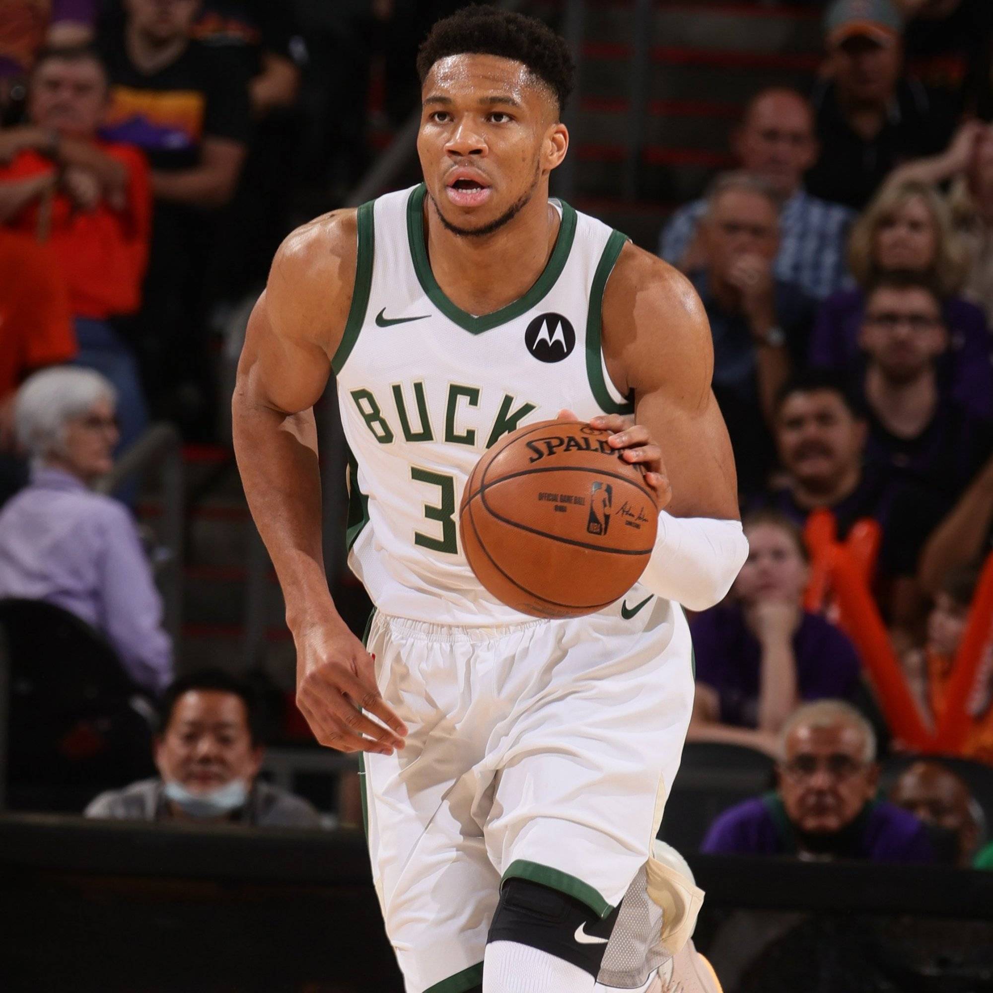 NBA ｜ 特雷杨轰下43分 老鹰终结太阳3连胜