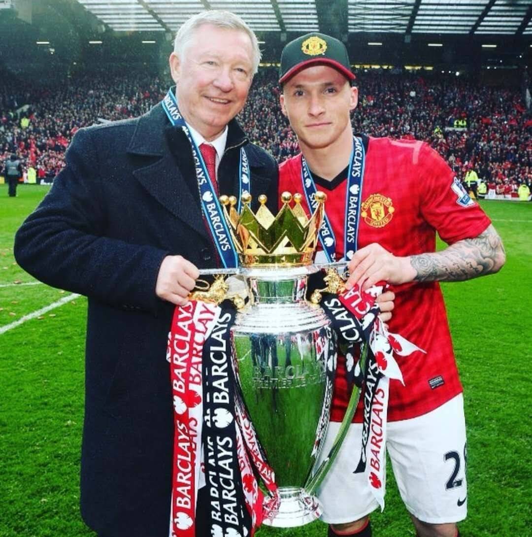 德甲：勒沃库森5-0拜仁，提前6轮夺冠！