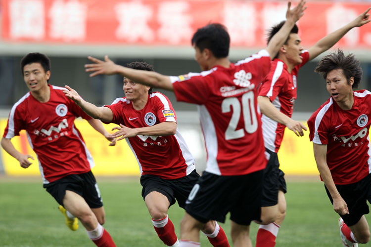 格斗新游《无敌少侠VS》2026年4月多平台发售
